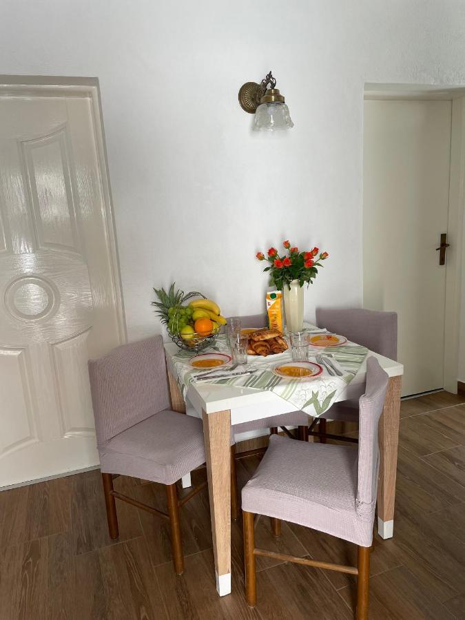 Appartamento Lora Skradin Esterno foto
