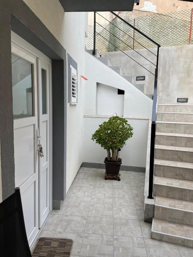 Appartamento Lora Skradin Esterno foto