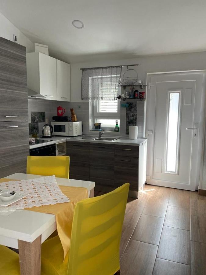 Appartamento Lora Skradin Esterno foto